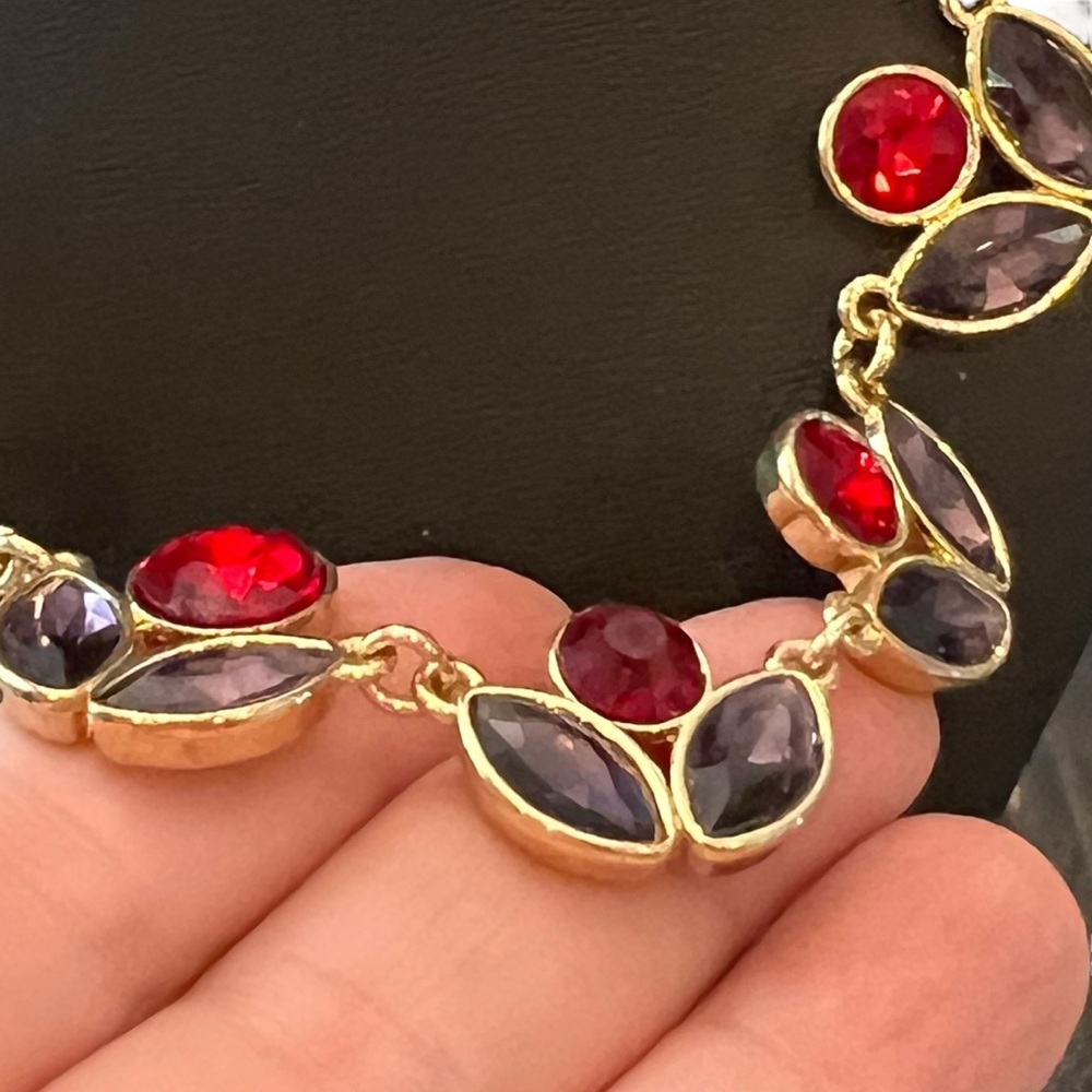 Liz Claiborne Statement Necklace Signed Red Purple Stone Flowers‎ Gold Tone 20” - Picture 5 of 14